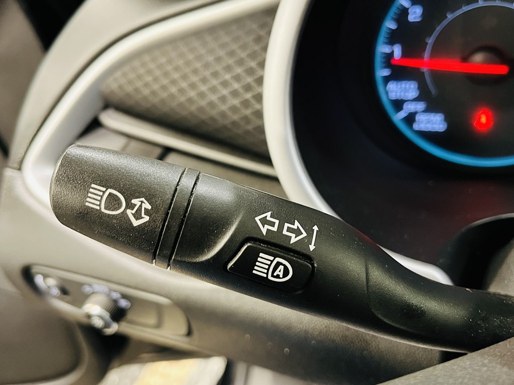 2023 Chevrolet Malibu Image 24