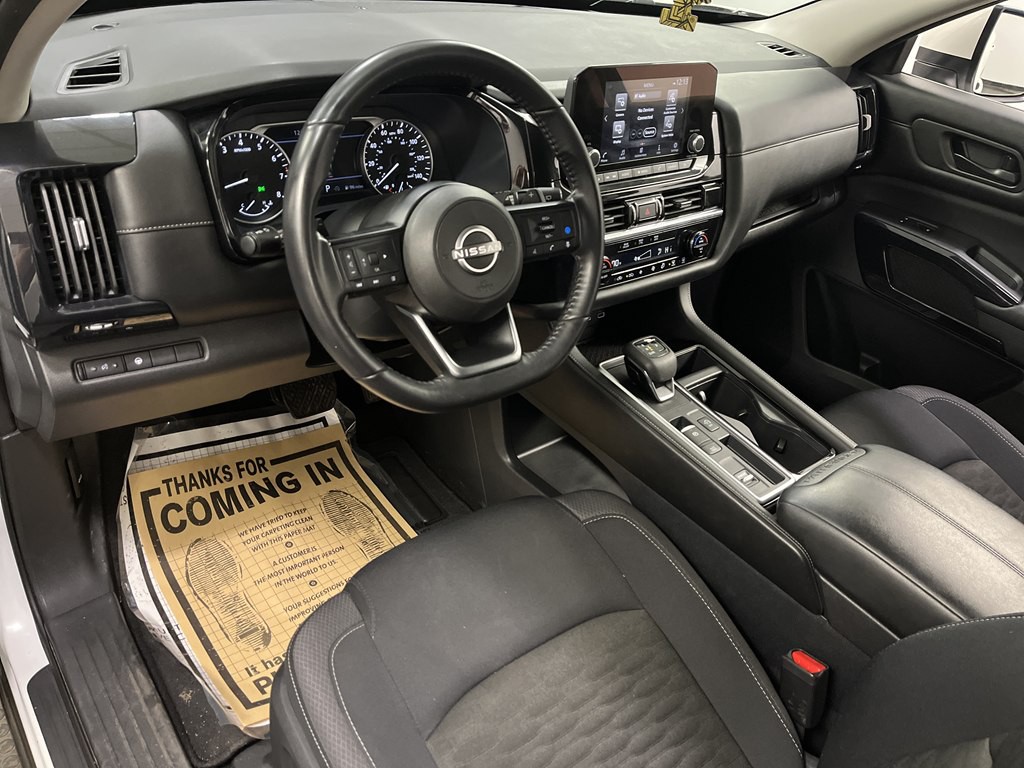 2024 Nissan Pathfinder Image 8