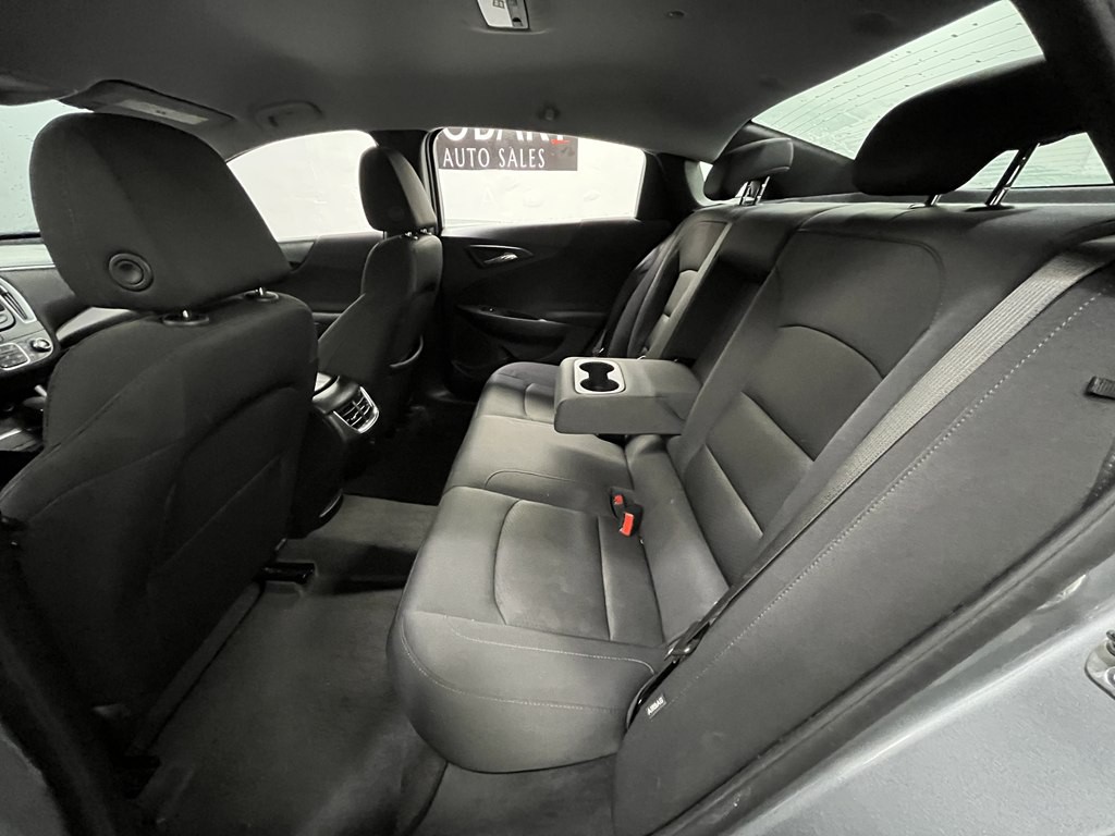 2025 Chevrolet Malibu Image 13