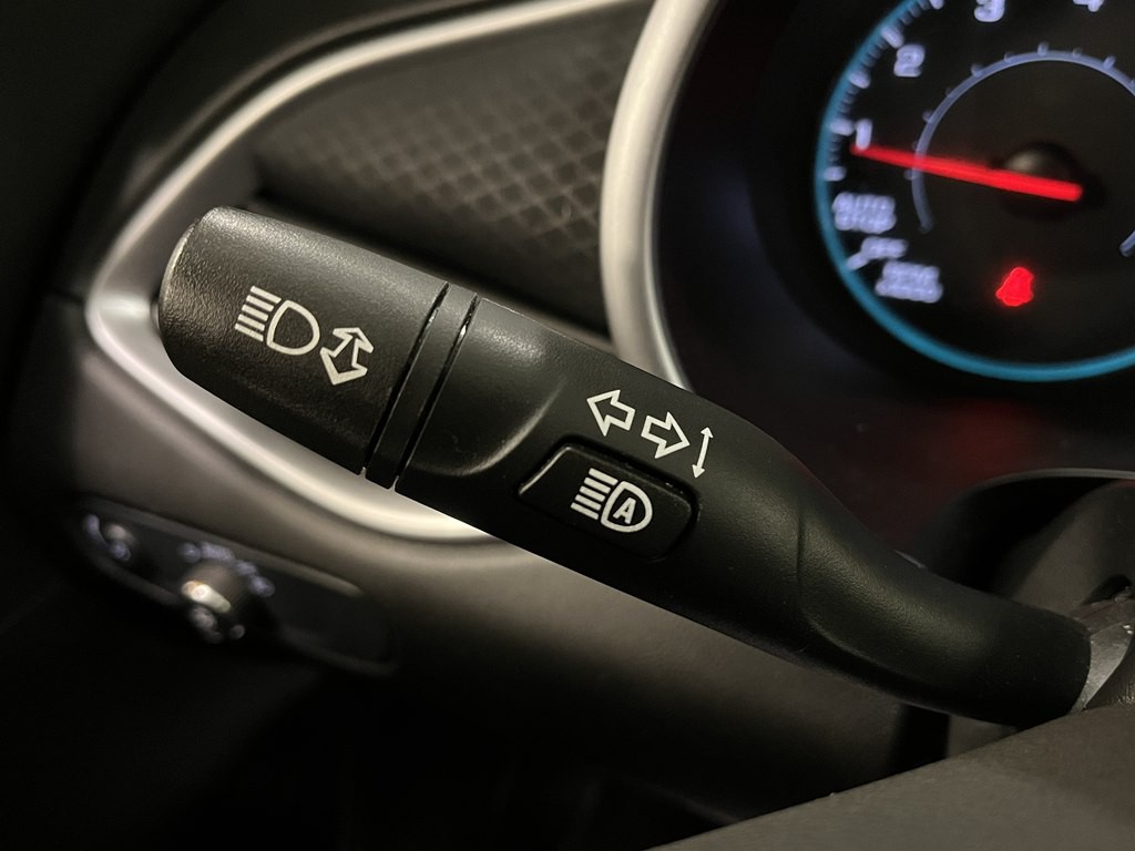 2025 Chevrolet Malibu Image 24