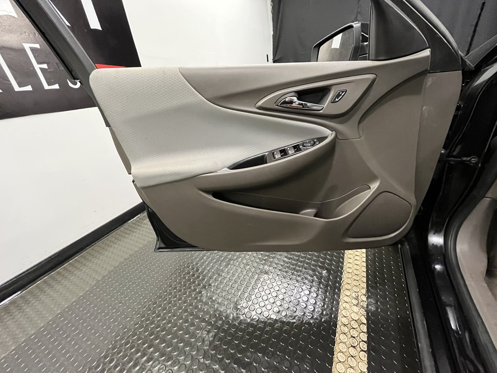 2025 Chevrolet Malibu Image 7