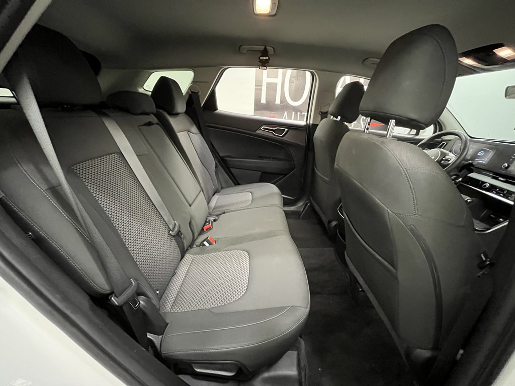 2024 Kia Sportage Image 16