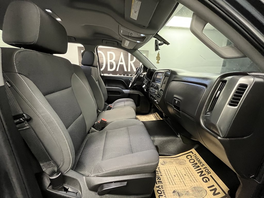 2018 Chevrolet Silverado 1500 Image 11