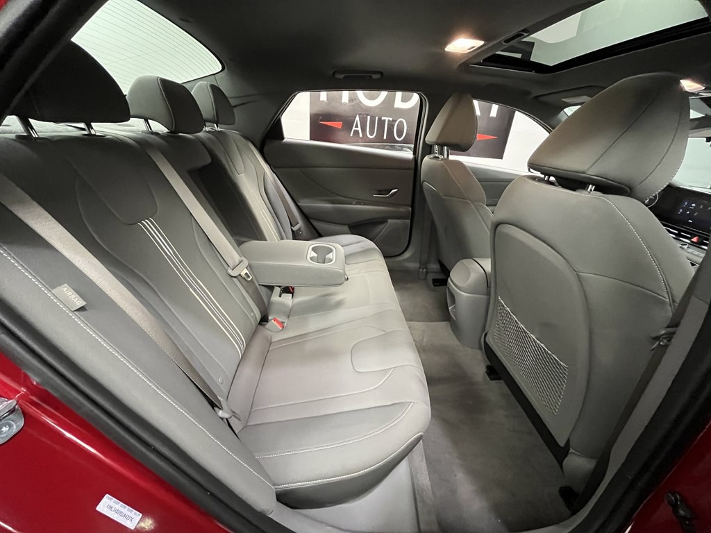 2025 Hyundai Elantra Image 15