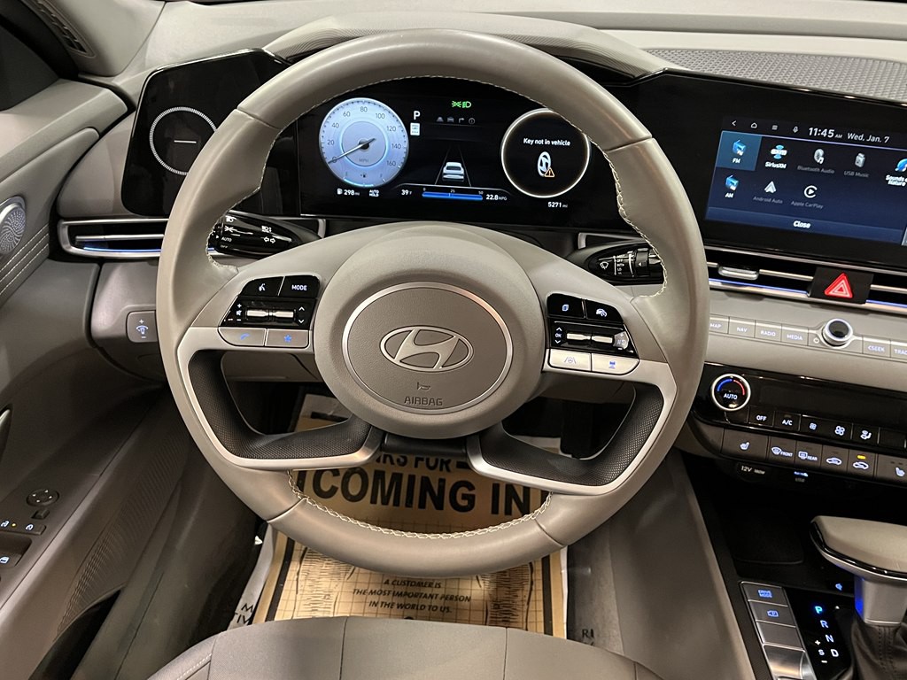 2025 Hyundai Elantra Image 22