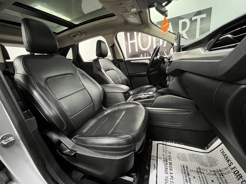 2020 Ford Escape Image 10