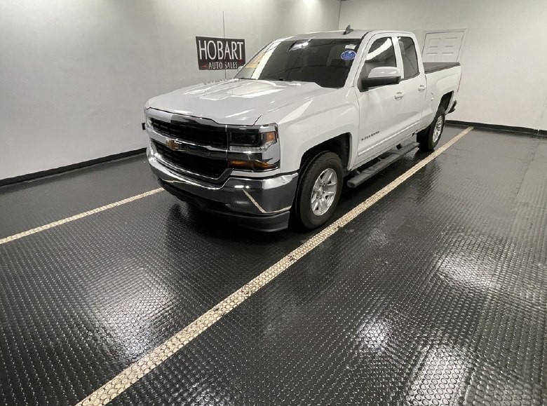 2018 Chevrolet Silverado 1500 Image 3