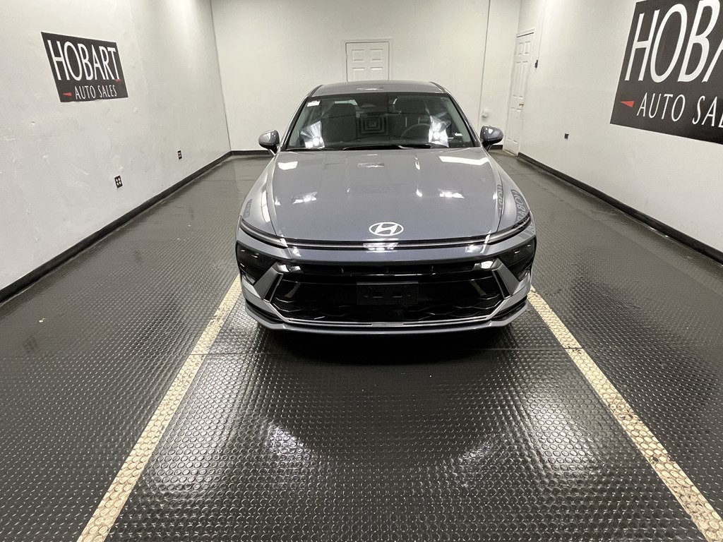 2024 Hyundai Sonata Image 2