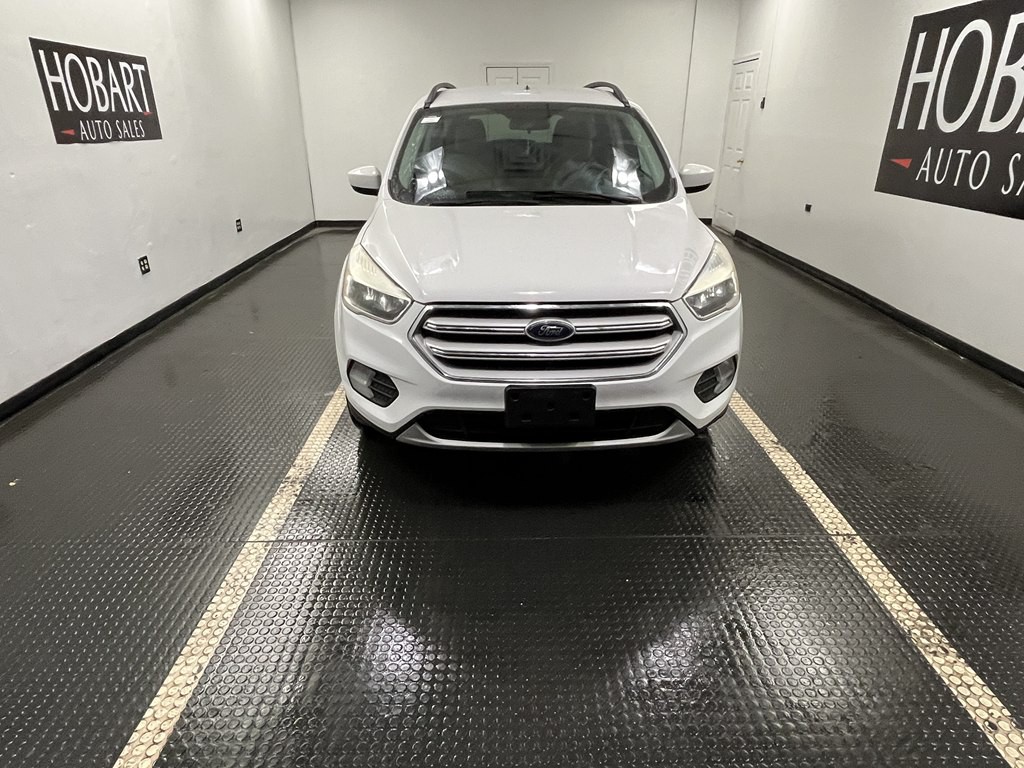 2018 Ford Escape Image 2