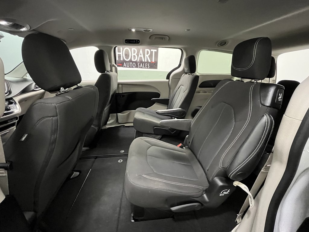 2024 Chrysler Voyager Image 12