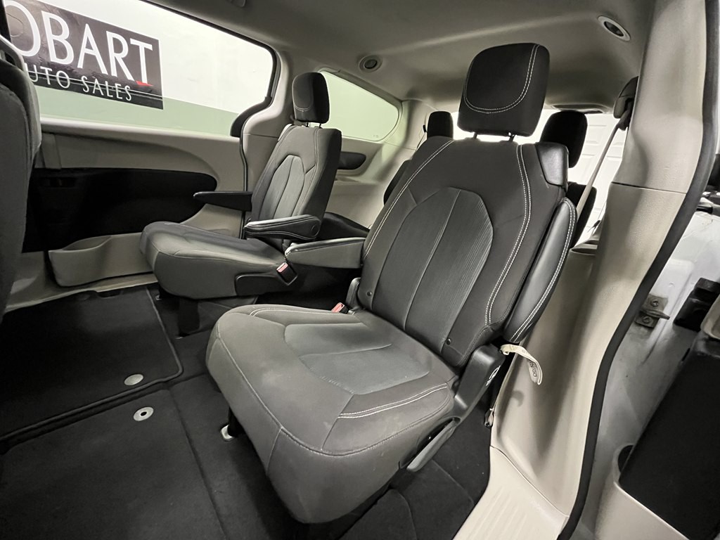 2024 Chrysler Voyager Image 13