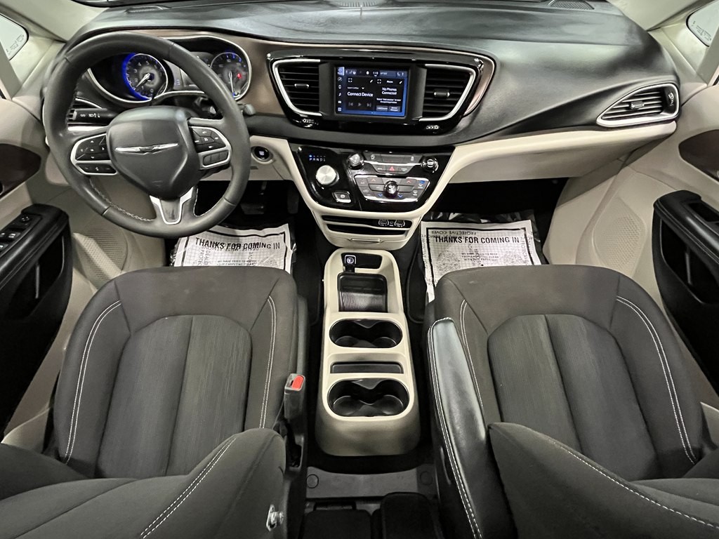 2024 Chrysler Voyager Image 18