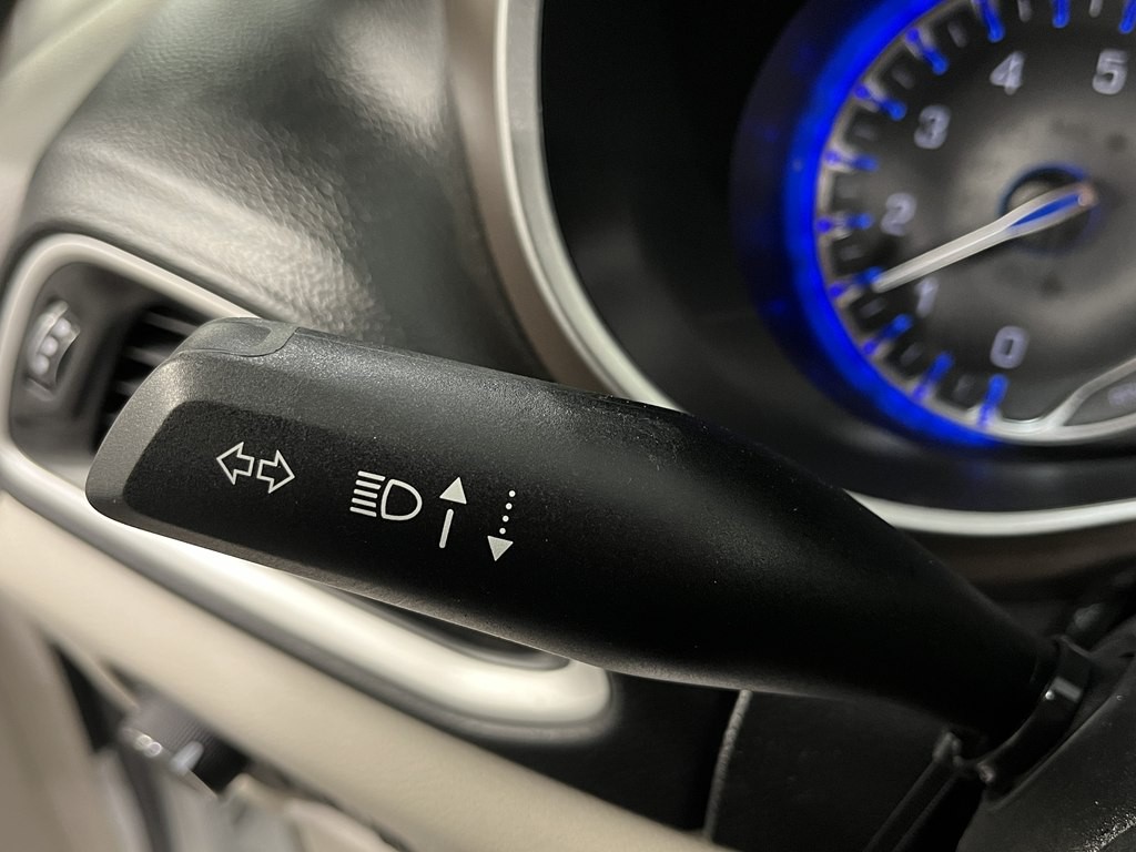 2024 Chrysler Voyager Image 24