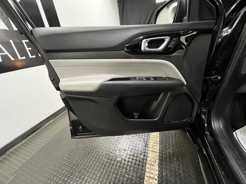 2022 Jeep Compass Image 7