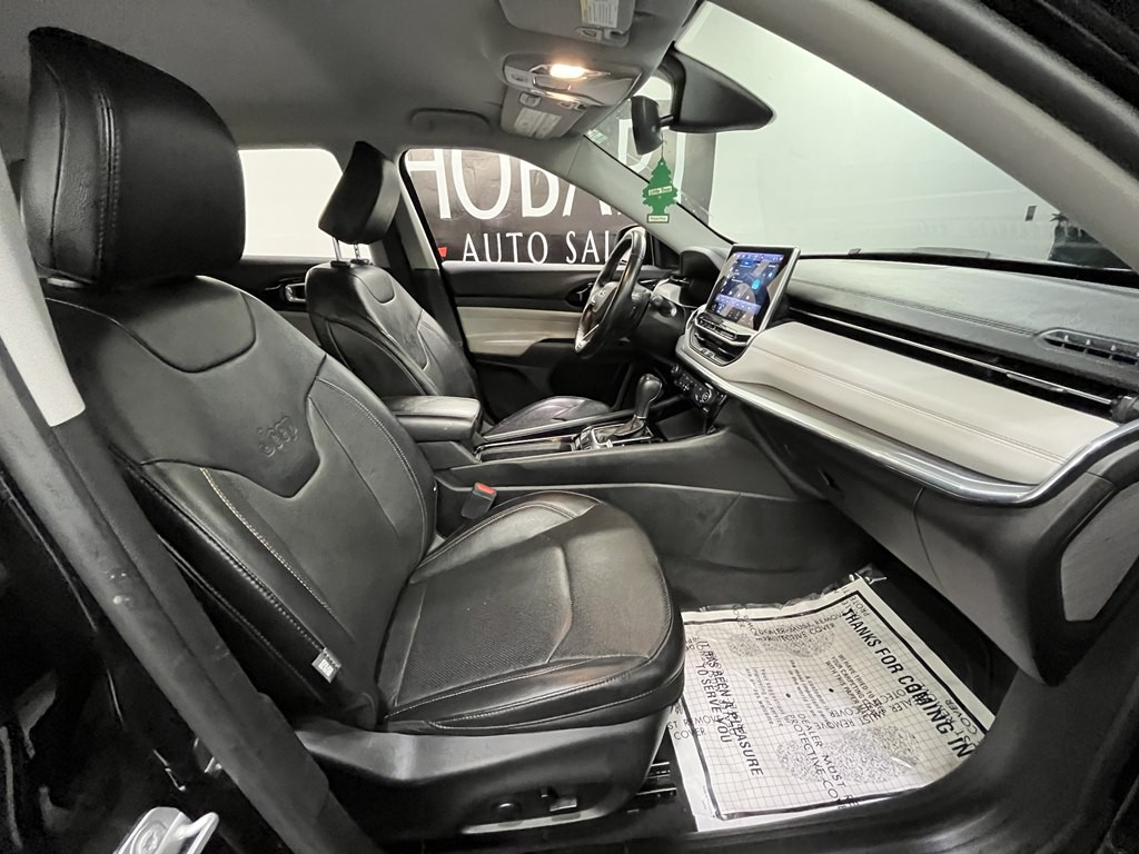 2022 Jeep Compass Image 11