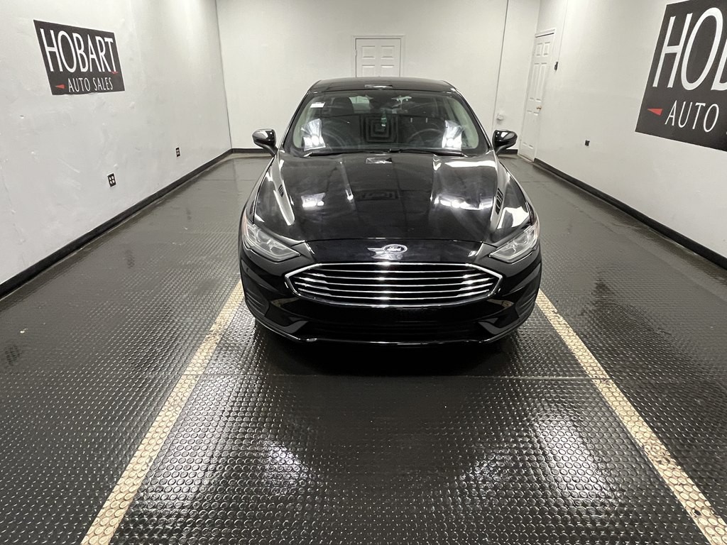 2019 Ford Fusion Image 2