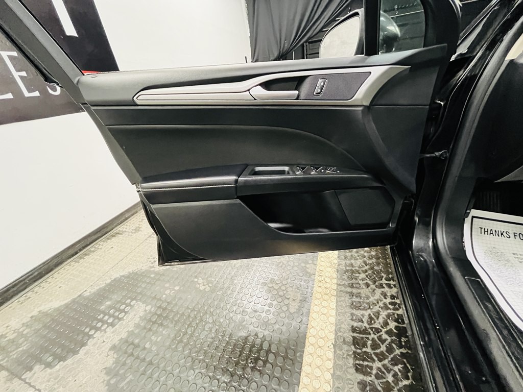 2019 Ford Fusion Image 7