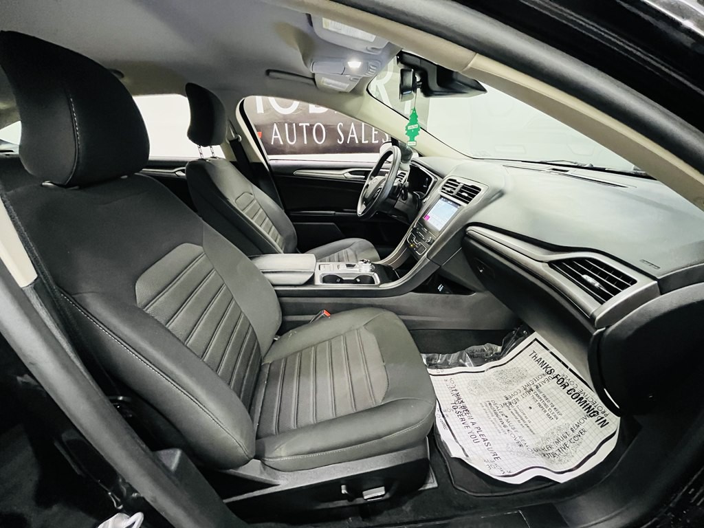 2019 Ford Fusion Image 10