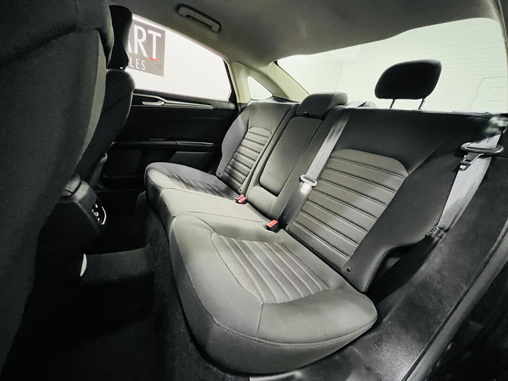 2019 Ford Fusion Image 12