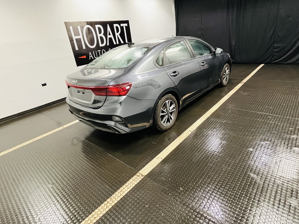 2023 Kia Forte Image 6