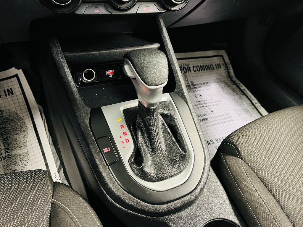 2023 Kia Forte Image 18