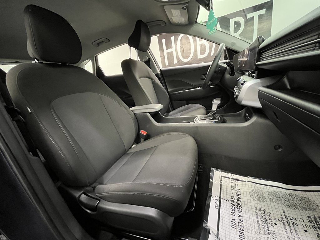 2025 Hyundai Kona Image 11