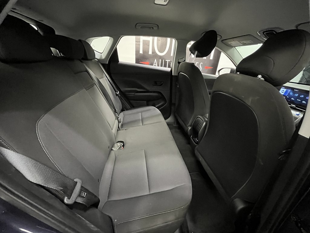 2025 Hyundai Kona Image 15
