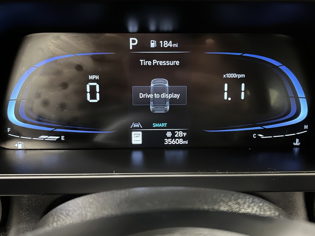 2025 Hyundai Elantra Image 21