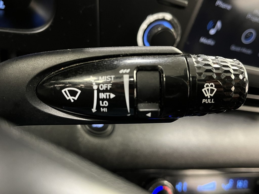 2025 Hyundai Elantra Image 23