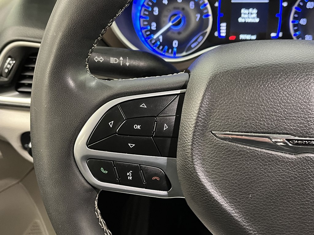 2023 Chrysler Voyager Image 26