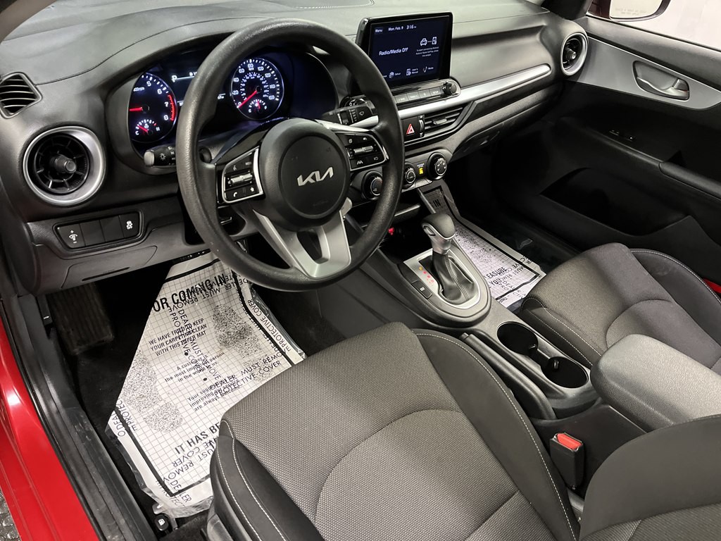 2024 Kia Forte Image 9