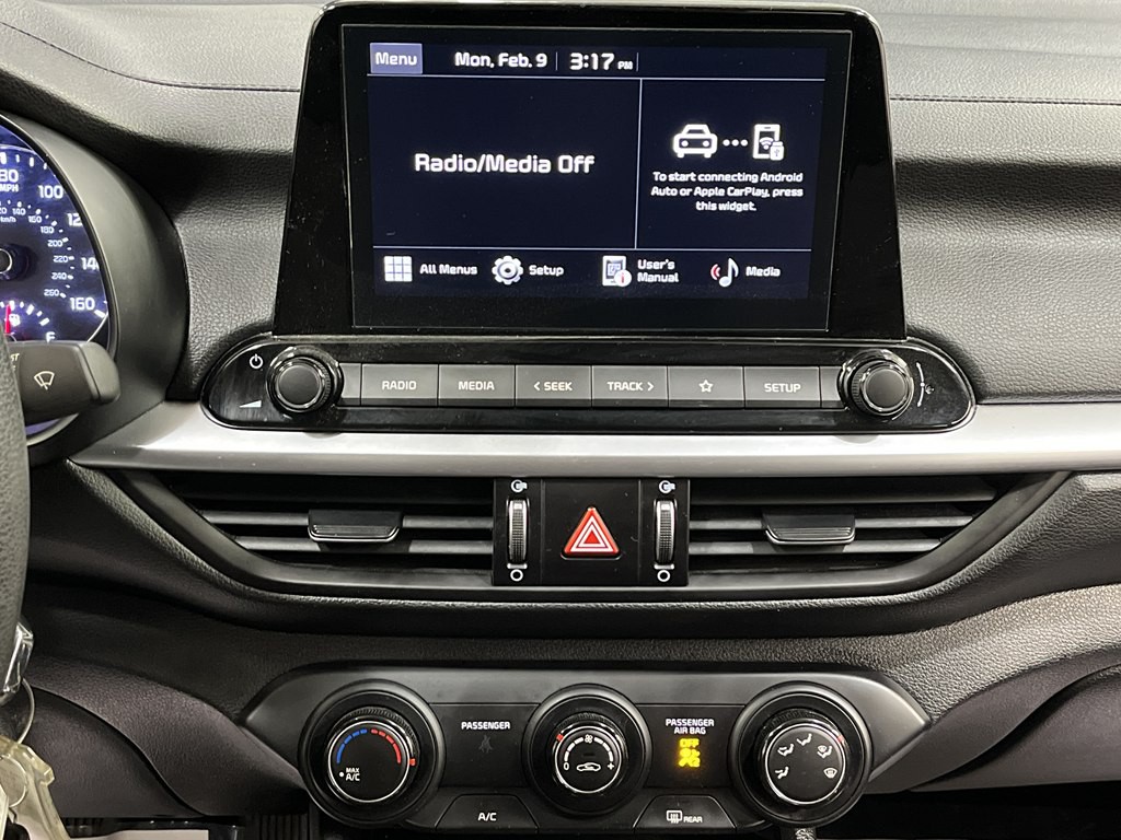 2024 Kia Forte Image 18