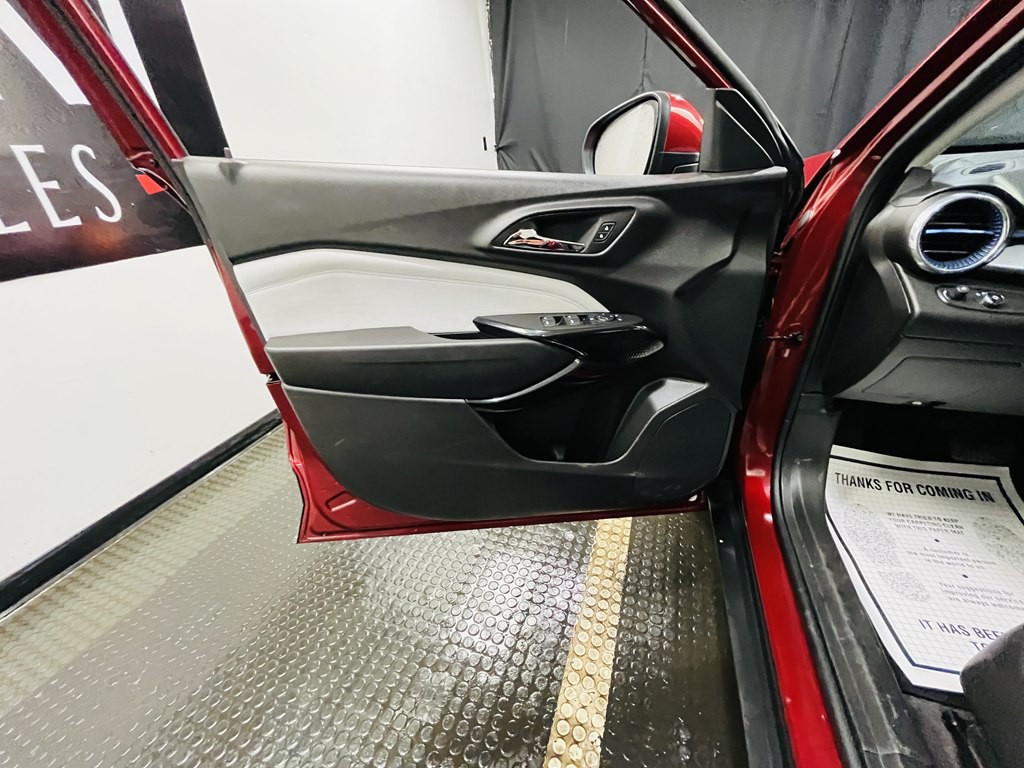 2025 Chevrolet Trax Image 7