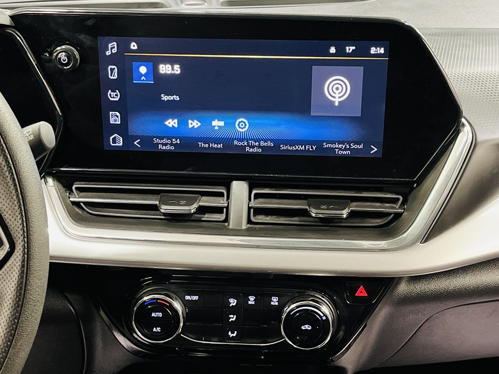 2025 Chevrolet Trax Image 17