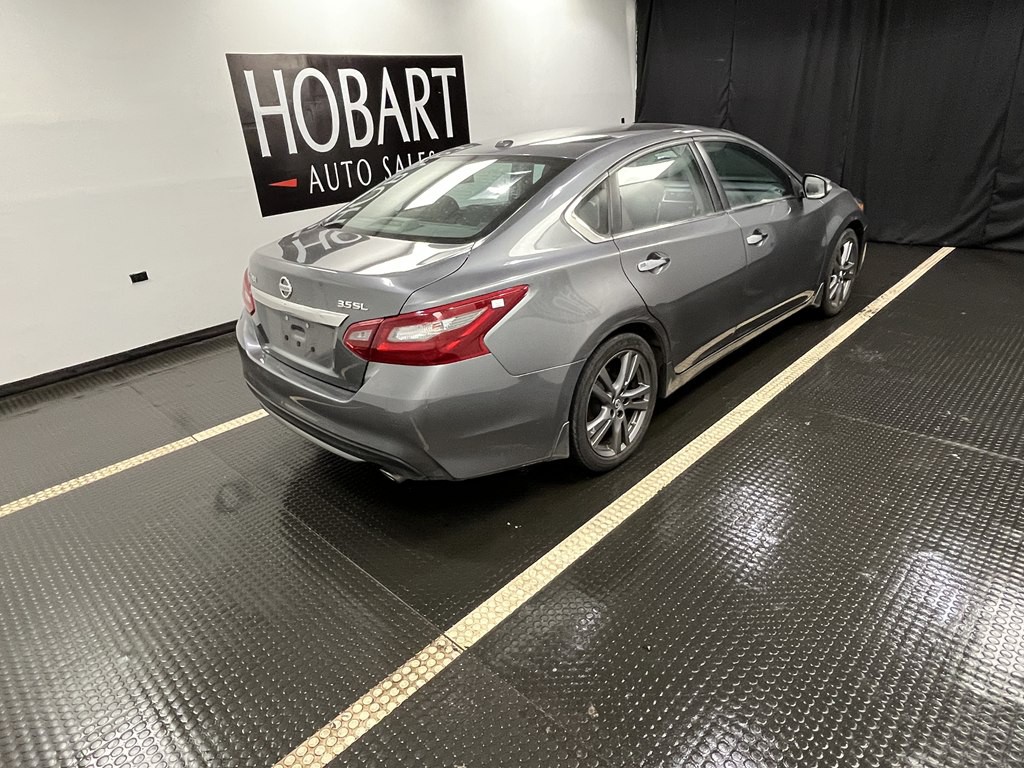 2018 Nissan Altima Image 6