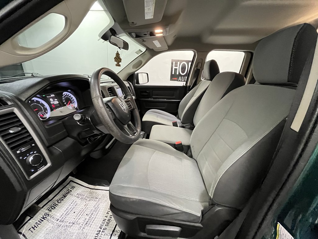 2022 RAM 1500 Image 9