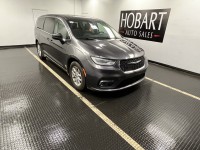 Image for 2023 Chrysler Pacifica Touring L ID: 7206310