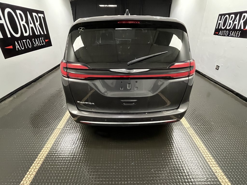 2023 Chrysler Pacifica Image 5