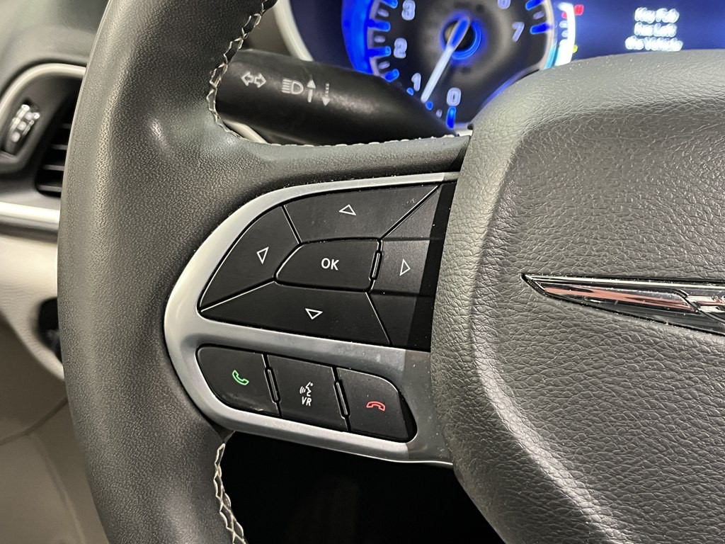 2023 Chrysler Pacifica Image 21