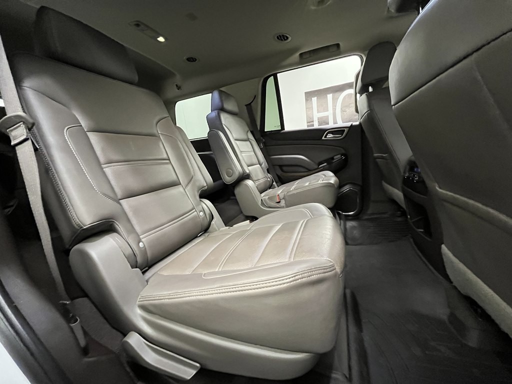 2020 GMC Yukon Image 17