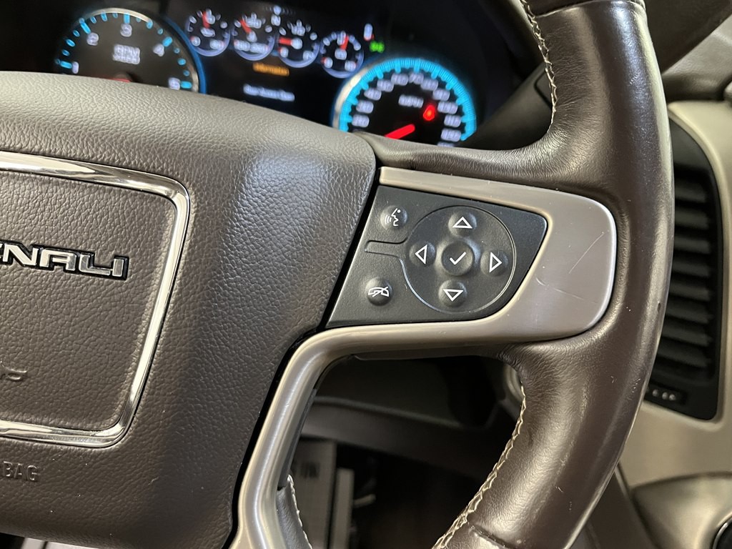 2020 GMC Yukon Image 29
