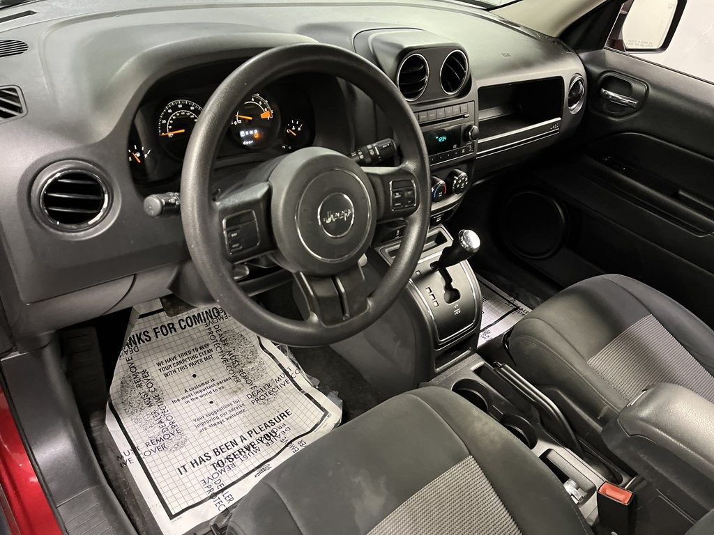 2015 Jeep Patriot Image 9