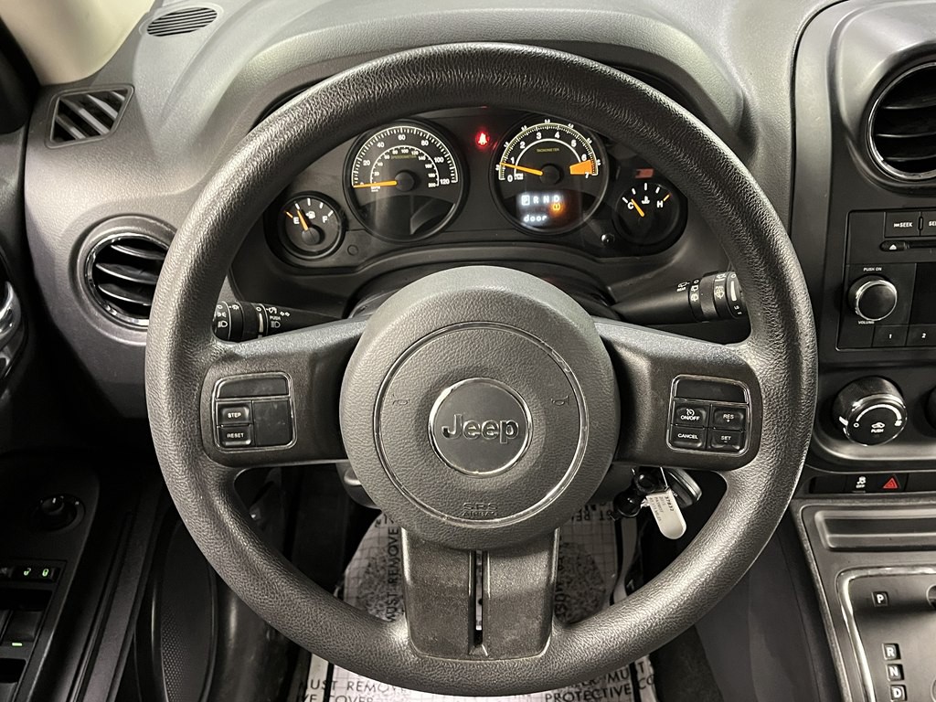 2015 Jeep Patriot Image 17