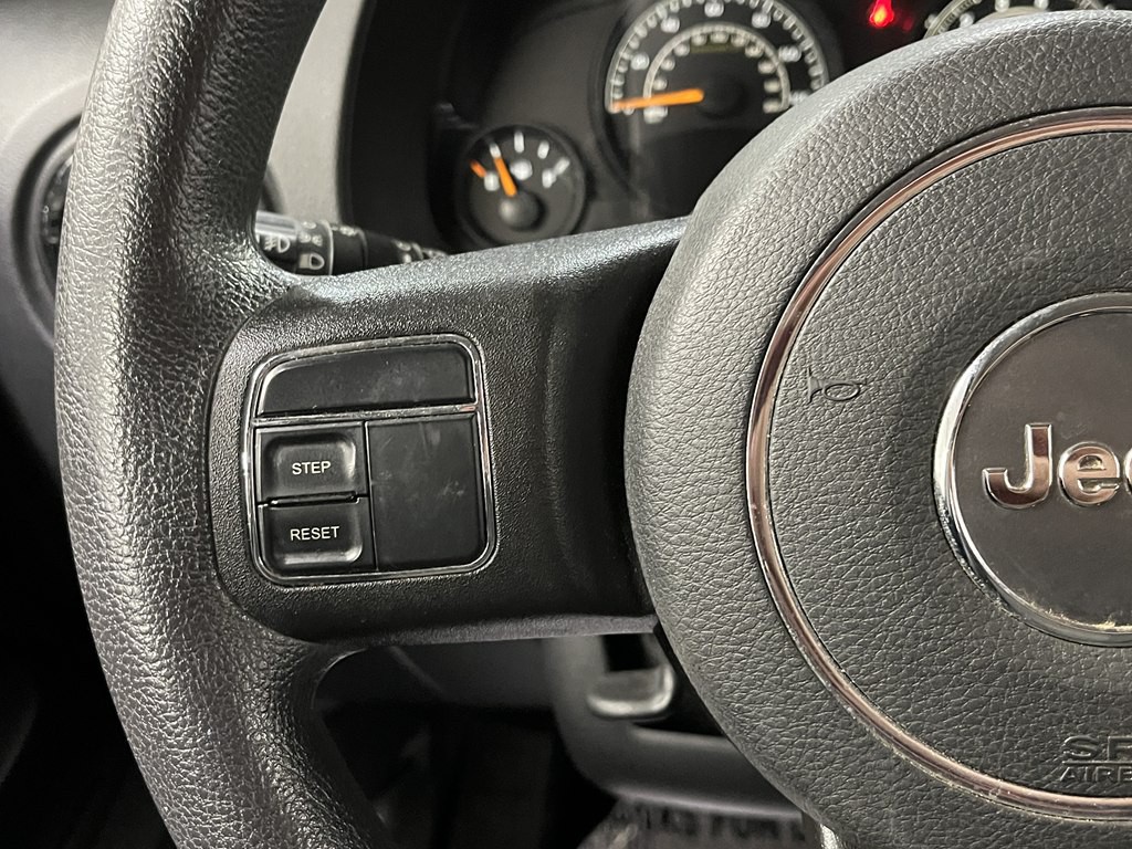 2015 Jeep Patriot Image 19