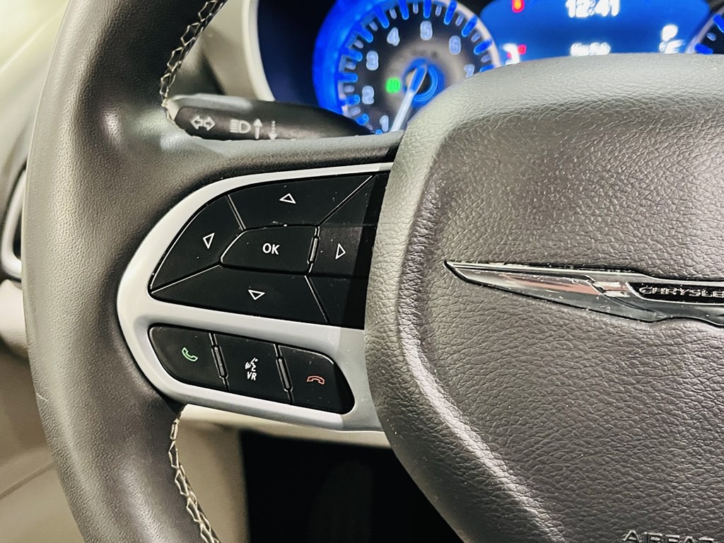 2022 Chrysler Pacifica Image 26