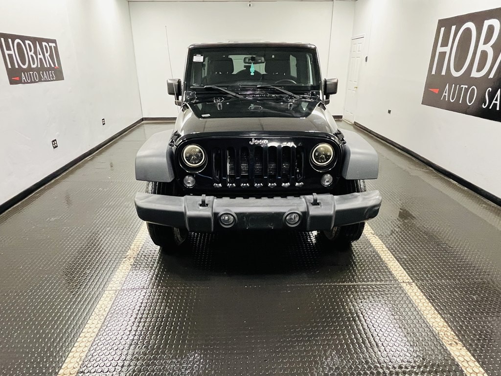 2017 Jeep Wrangler Unlimited Image 2