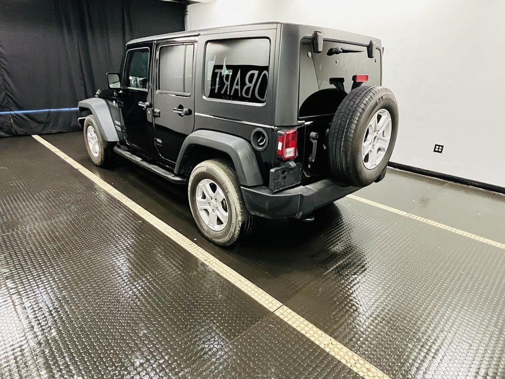 2017 Jeep Wrangler Unlimited Image 4