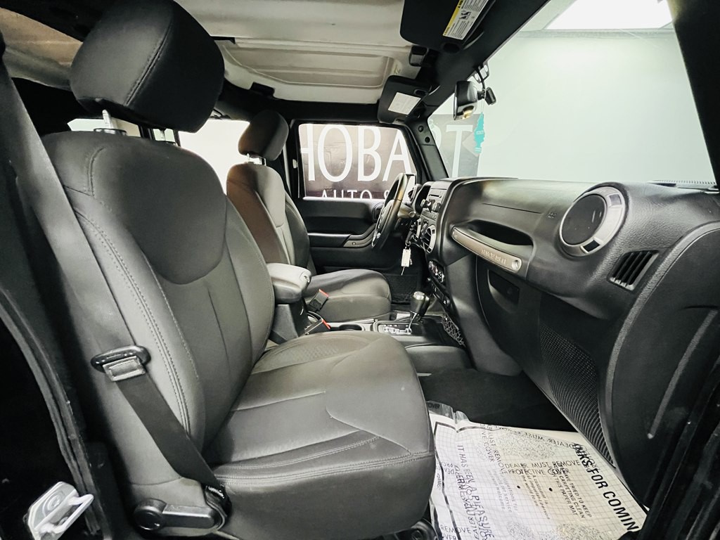 2017 Jeep Wrangler Unlimited Image 11