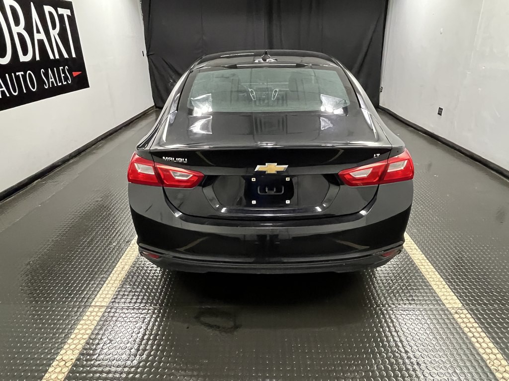 2018 Chevrolet Malibu Image 5