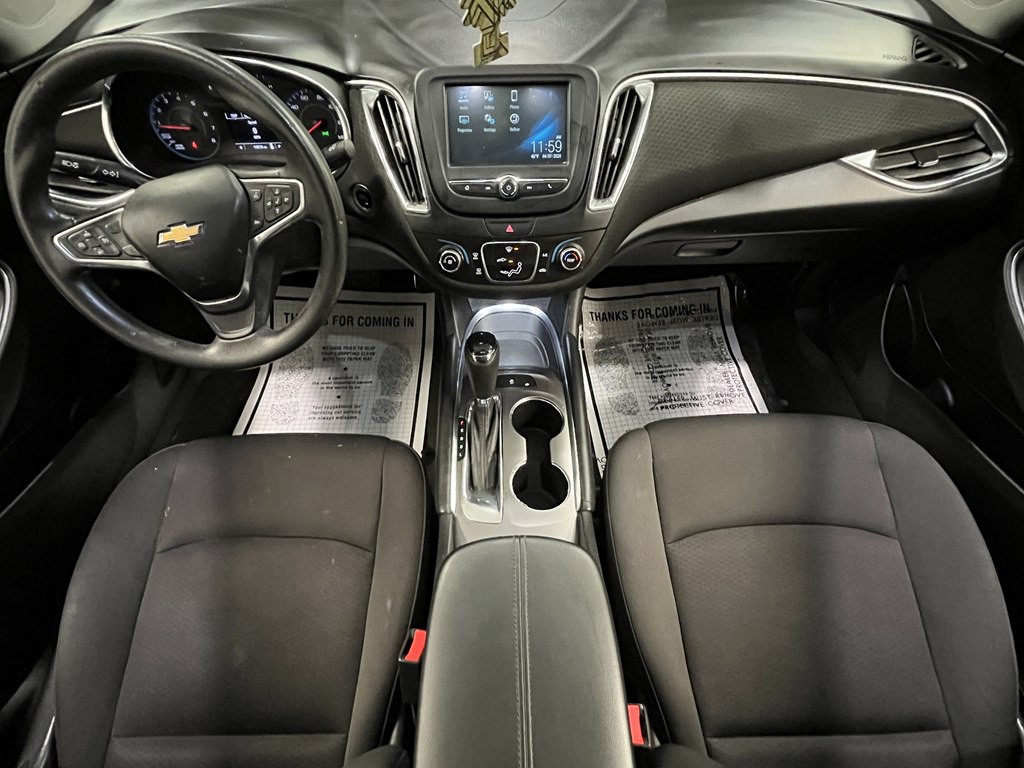 2018 Chevrolet Malibu Image 16